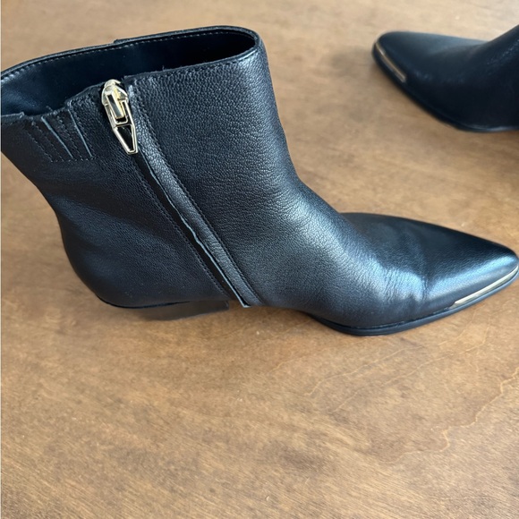 Dolce Vita Black Leather Pointed Toe Heeled Boots with Gold Trim - Picture 10 of 12